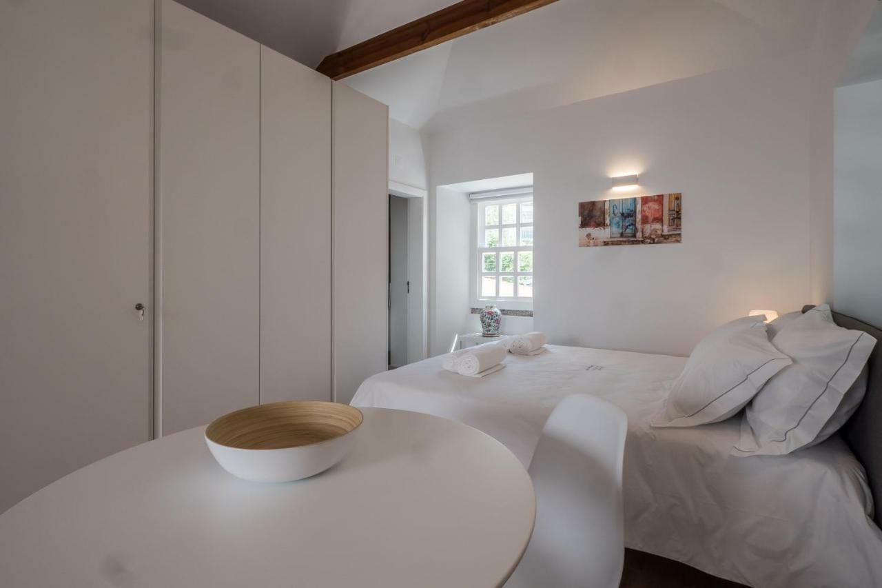 Soul House - Exclusive Apartment Lisbona Esterno foto