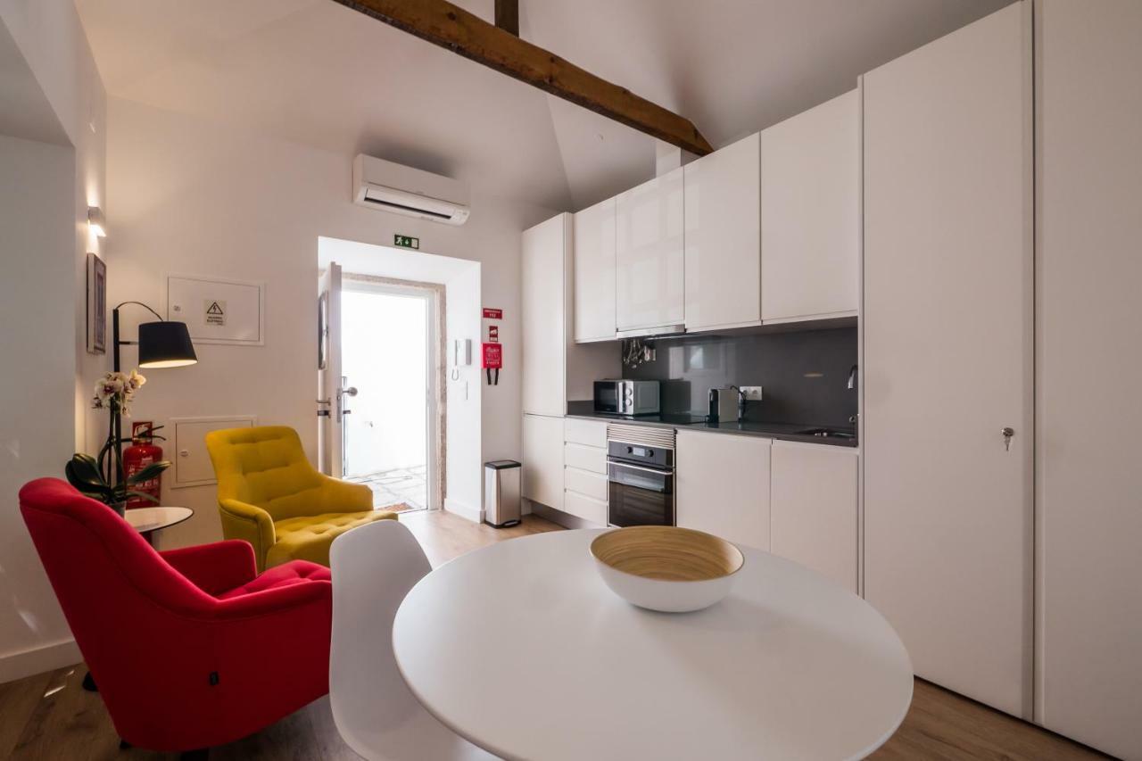 Soul House - Exclusive Apartment Lisbona Esterno foto
